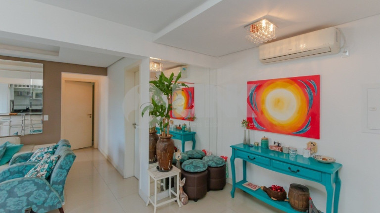 Imagem Apartamento com 3 Quartos à Venda, 74 m² em Passo Da Areia - Porto Alegre
