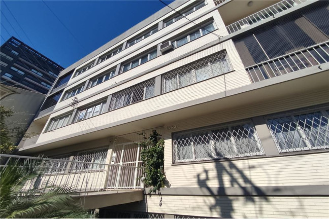 Imóvel com 2 Quartos à Venda,  em Petrópolis - Porto Alegre