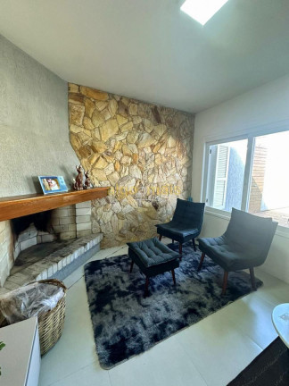 Imagem Casa com 3 Quartos à Venda, 220 m² em Centro - Xangri-lá