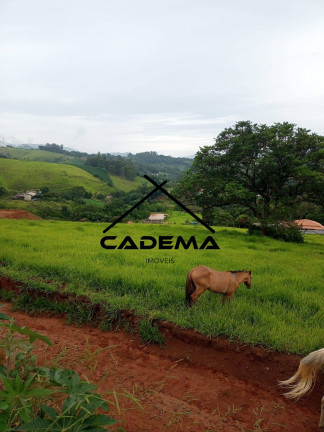 Chácara à Venda, 31 m² em Zona Rural - Socorro