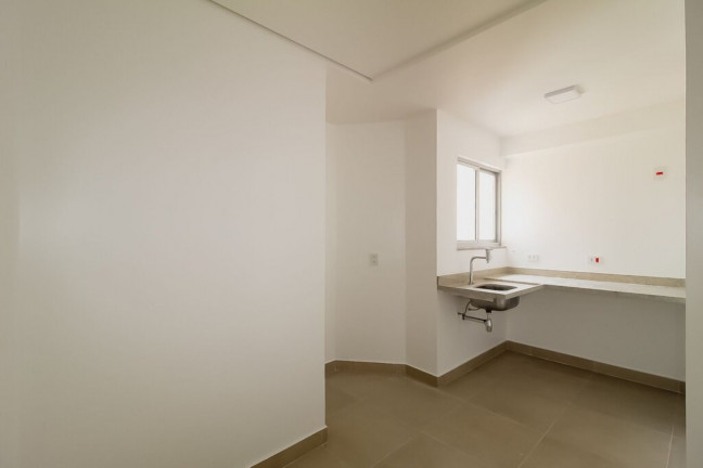 Imagem Imóvel com 2 Quartos à Venda, 106 m² em Copacabana - Rio De Janeiro Imagem Imóvel com 2 Quartos à Venda, 106 m² em Copacabana - Rio De Janeiro