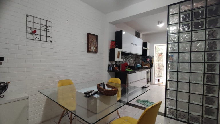 Imagem Casa com 3 Quartos à Venda, 250 m² em Icaraí - Niterói Imagem Casa com 3 Quartos à Venda, 250 m² em Icaraí - Niterói