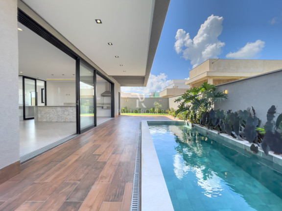Imagem Casa com 4 Quartos à Venda, 295 m² em Residencial Goiânia Golfe Clube - Goiânia Imagem Casa com 4 Quartos à Venda, 295 m² em Residencial Goiânia Golfe Clube - Goiânia