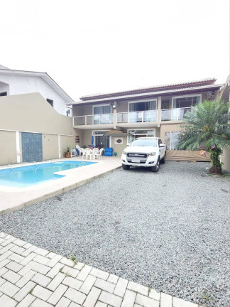 Imagem Casa com 3 Quartos à Venda, 300 m² em Itacolomi - Balneário Piçarras Imagem Casa com 3 Quartos à Venda, 300 m² em Itacolomi - Balneário Piçarras
