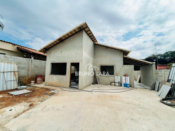 Casa com 3 Quartos à Venda, 100 m² em Pousada Del Rey - Igarapé