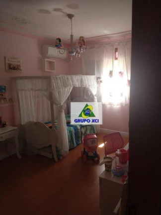 Imagem Casa com 4 Quartos à Venda, 200 m² em Alto Taquaral - Campinas Imagem Casa com 4 Quartos à Venda, 200 m² em Alto Taquaral - Campinas