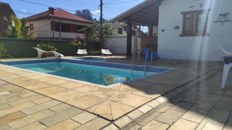 Imagem Casa com 4 Quartos à Venda, 172 m² em Tijuca - Teresópolis Imagem Casa com 4 Quartos à Venda, 172 m² em Tijuca - Teresópolis