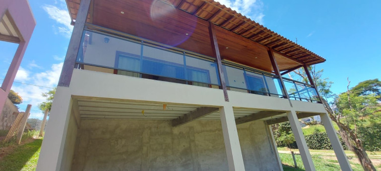 Imagem Casa com 2 Quartos à Venda, 310 m² em Sebastiana - Teresópolis Imagem Casa com 2 Quartos à Venda, 310 m² em Sebastiana - Teresópolis