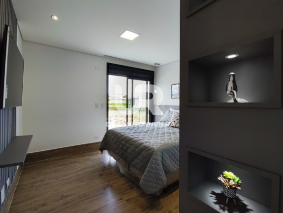 Imagem Casa com 5 Quartos à Venda, 335 m² em Riviera | Módulo 24 - Bertioga