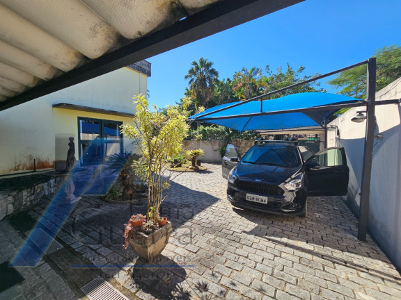 Imagem Casa com 5 Quartos à Venda, 196 m² em Centro - Ubatuba Imagem Casa com 5 Quartos à Venda, 196 m² em Centro - Ubatuba