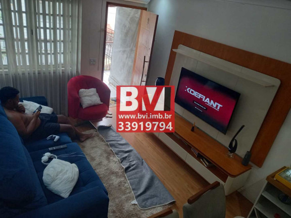 Imagem Casa com 2 Quartos à Venda, 65 m² em Vila Kosmos - Rio De Janeiro Imagem Casa com 2 Quartos à Venda, 65 m² em Vila Kosmos - Rio De Janeiro