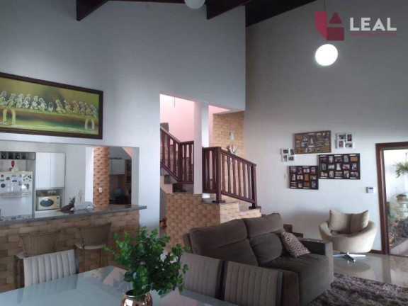 Imagem Casa com 4 Quartos à Venda, 300 m² em Colinas De Santa Bárbara - Pouso Alegre