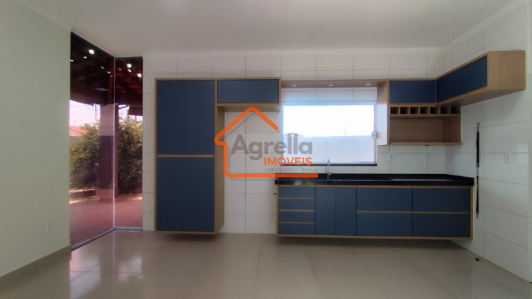 Imagem Casa com 3 Quartos à Venda, 152 m² em Jardim Regina - Mogi Mirim Imagem Casa com 3 Quartos à Venda, 152 m² em Jardim Regina - Mogi Mirim