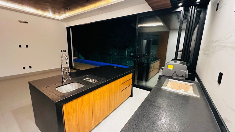 Imagem Casa com 3 Quartos à Venda, 243 m² em Alphaville Nova Esplanada 3 - Votorantim
