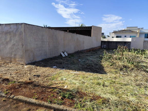 Imagem Terreno à Venda, 370 m² em Jardim Vale Das Perobas - Arapongas Imagem Terreno à Venda, 370 m² em Jardim Vale Das Perobas - Arapongas