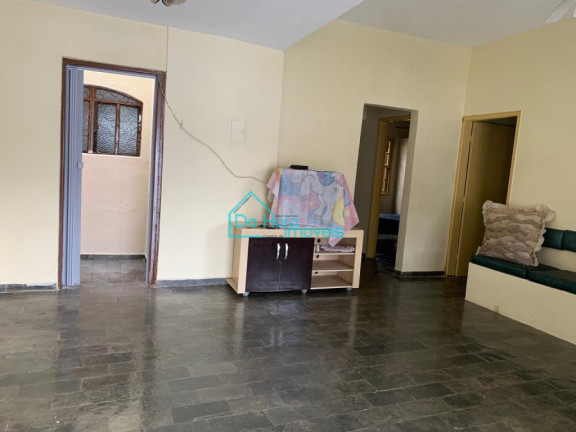 Imagem Casa com 4 Quartos à Venda ou Locação, 122 m² em Centro - Mongaguá Imagem Casa com 4 Quartos à Venda ou Locação, 122 m² em Centro - Mongaguá