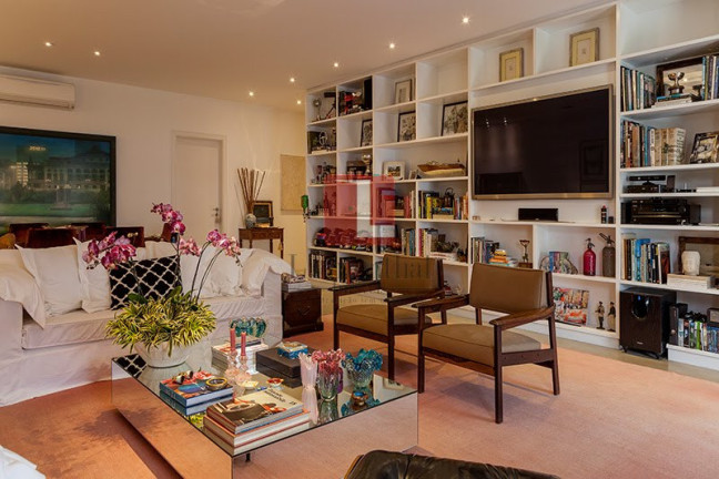 Imagem Apartamento com 3 Quartos à Venda, 204 m² em Jardim Europa - São Paulo Imagem Apartamento com 3 Quartos à Venda, 204 m² em Jardim Europa - São Paulo
