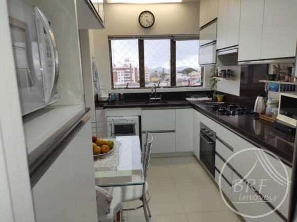 Imagem Apartamento com 3 Quartos à Venda, 102 m² em Balneário - Florianópolis Imagem Apartamento com 3 Quartos à Venda, 102 m² em Balneário - Florianópolis