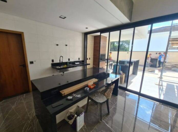 Imagem Casa de Condomínio com 3 Quartos à Venda, 300 m² em Cajuru Do Sul - Sorocaba