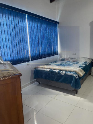 Imagem Casa com 2 Quartos para Temporada, 120 m² em Varadouro - São Sebastião
