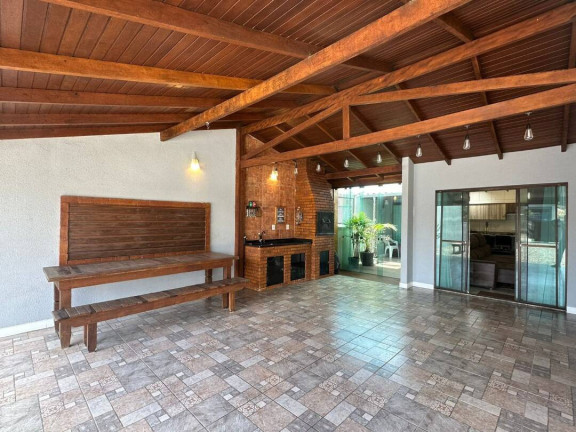 Imagem Casa com 3 Quartos à Venda, 455 m² em Salinas - Balneário Barra Do Sul