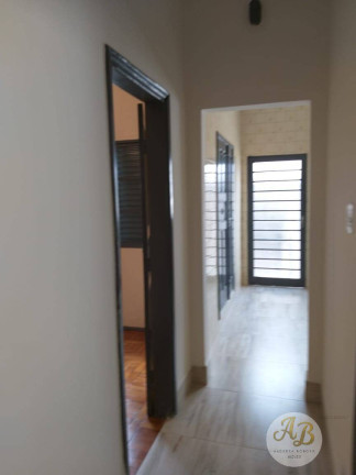 Imagem Casa com 3 Quartos à Venda, 167 m² em Centro - Franca Imagem Casa com 3 Quartos à Venda, 167 m² em Centro - Franca