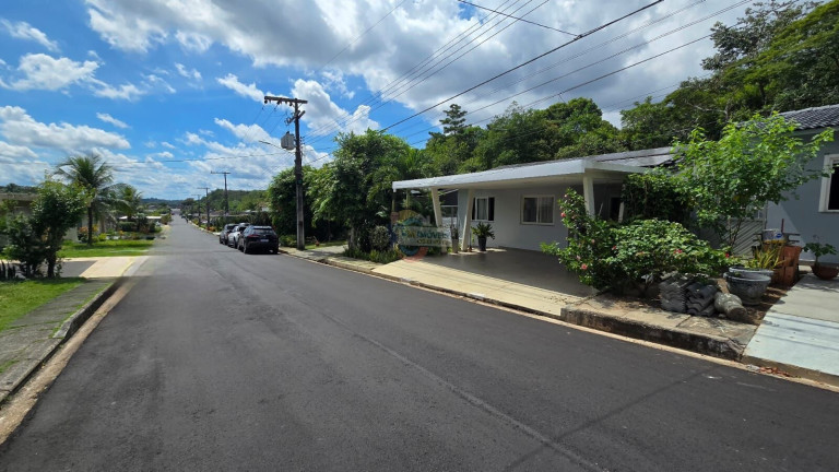 Imagem Casa com 3 Quartos à Venda, 250 m² em Tarumã - Manaus
