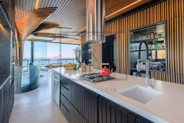 Imagem Cobertura com 4 Quartos à Venda, 220 m² em Ipanema - Rio De Janeiro Imagem Cobertura com 4 Quartos à Venda, 220 m² em Ipanema - Rio De Janeiro