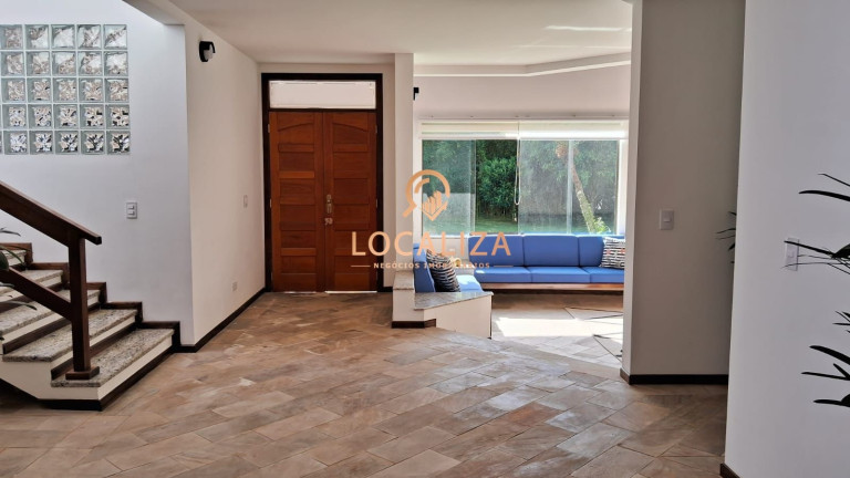 Imagem Casa com 4 Quartos à Venda, 350 m² em Tabatinga - Caraguatatuba Imagem Casa com 4 Quartos à Venda, 350 m² em Tabatinga - Caraguatatuba