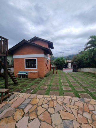 Imagem Casa com 7 Quartos à Venda, 900 m² em Barra Velha - Ilhabela