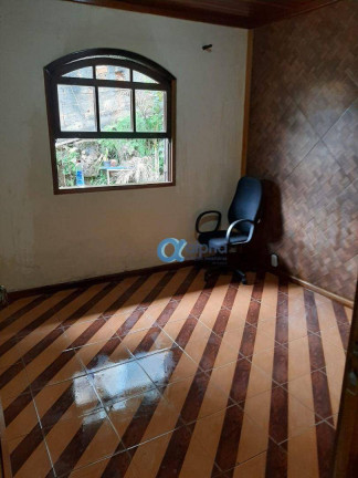 Imagem Casa com 8 Quartos à Venda, 280 m² em Centro - Petrópolis Imagem Casa com 8 Quartos à Venda, 280 m² em Centro - Petrópolis