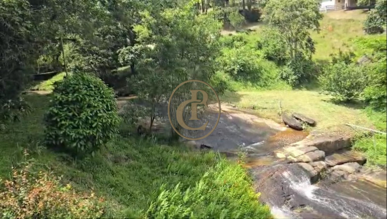 Fazenda à Venda, 250 m² em Pouso Alto - Paraibuna