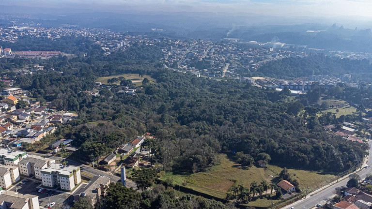 Imagem Terreno à Venda, 6.161 m² em Santa Cândida - Curitiba Imagem Terreno à Venda, 6.161 m² em Santa Cândida - Curitiba
