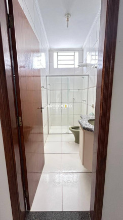 Imagem Casa com 3 Quartos à Venda, 270 m²