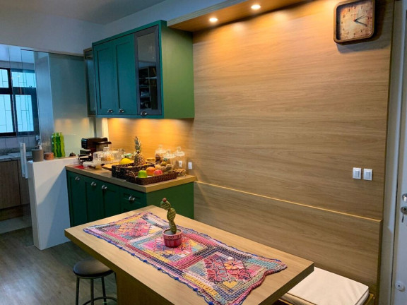 Imagem Apartamento com 4 Quartos à Venda, 183 m² em Agronômica - Florianópolis