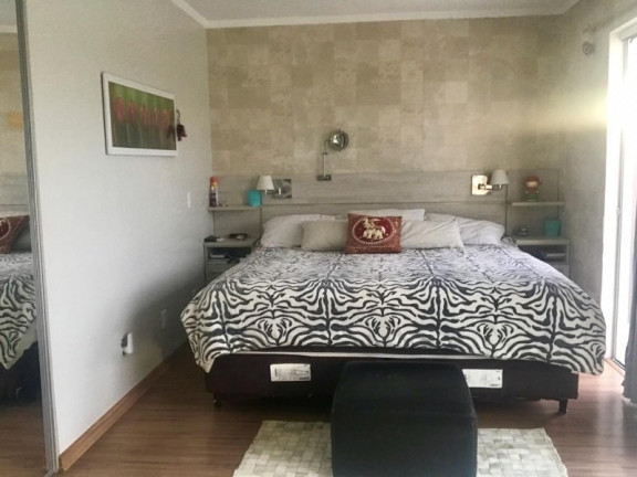 Imagem Imóvel com 3 Quartos à Venda, 30 m² em Alto Petrópolis - Porto Alegre Imagem Imóvel com 3 Quartos à Venda, 30 m² em Alto Petrópolis - Porto Alegre