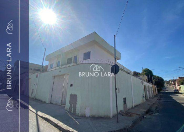 Casa com 3 Quartos à Venda, 85 m² em Jardim Das Alterosas - 2ª Seção - Betim