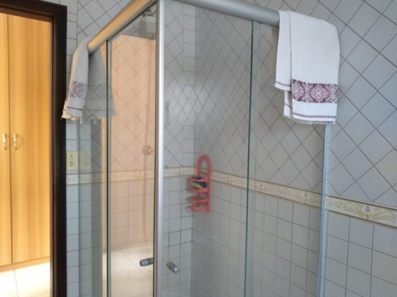 Imagem Casa com 3 Quartos à Venda, em Bauru Imagem Casa com 3 Quartos à Venda, em Bauru