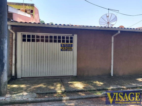 Casa com 3 Quartos à Venda,  em Nova Jacareí - Jacareí