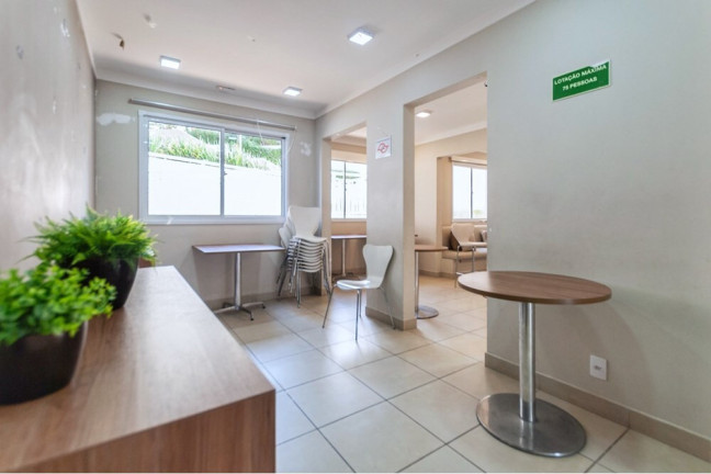 Imagem Imóvel com 2 Quartos à Venda, 40 m² em Vila Zat - São Paulo