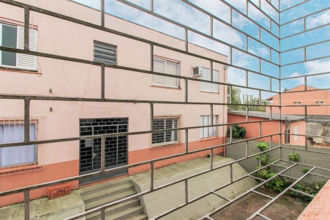 Imagem Imóvel com 2 Quartos à Venda, 42 m² em Cristal - Porto Alegre Imagem Imóvel com 2 Quartos à Venda, 42 m² em Cristal - Porto Alegre