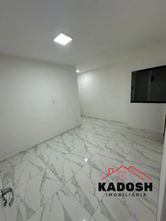Imagem Casa com 3 Quartos à Venda, 130 m² em Papagaio - Feira De Santana Imagem Casa com 3 Quartos à Venda, 130 m² em Papagaio - Feira De Santana