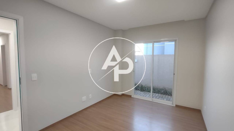 Imagem Casa de Condomínio com 3 Quartos à Venda, 153 m² em Cará-cará - Ponta Grossa