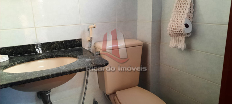 Imagem Casa de Condomínio com 2 Quartos à Venda, 100 m² em Peró - Cabo Frio