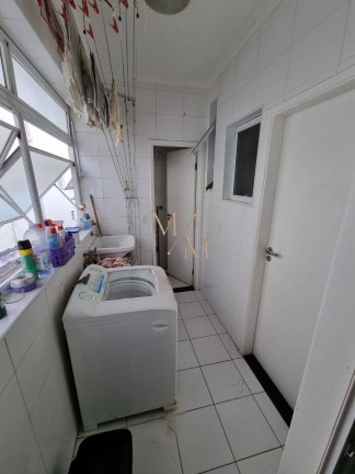 Imagem Casa com 3 Quartos à Venda, 131 m² em Marapé - Santos