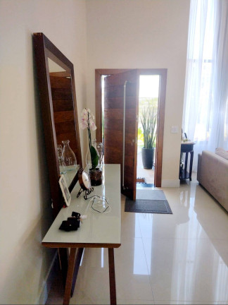 Imagem Casa com 4 Quartos à Venda, 350 m² em Interlagos - São Paulo Imagem Casa com 4 Quartos à Venda, 350 m² em Interlagos - São Paulo