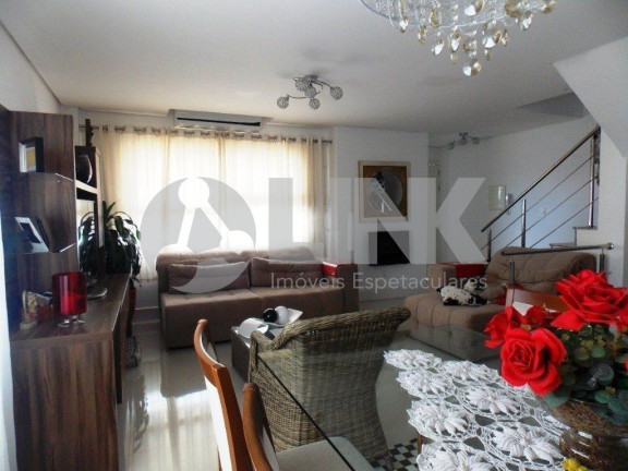 Imagem Casa com 3 Quartos à Venda, 183 m² em Jardim Itu - Porto Alegre Imagem Casa com 3 Quartos à Venda, 183 m² em Jardim Itu - Porto Alegre