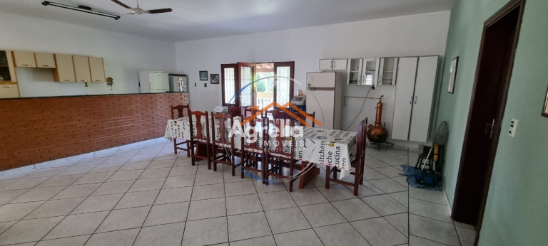Imagem Imóvel com 3 Quartos à Venda, 650 m² em Condomínio Chácaras Areião - Mogi Mirim Imagem Imóvel com 3 Quartos à Venda, 650 m² em Condomínio Chácaras Areião - Mogi Mirim