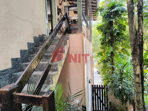 Imagem Casa de Condomínio com 3 Quartos à Venda, 700 m² em Badu - Niterói