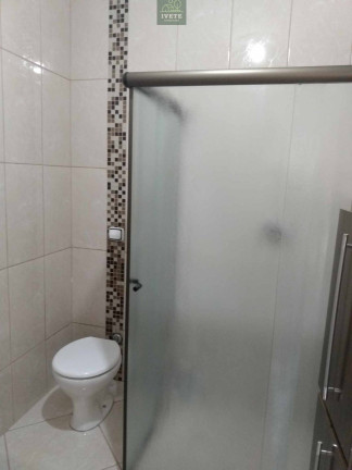 Imagem Casa com 2 Quartos à Venda, 250 m²